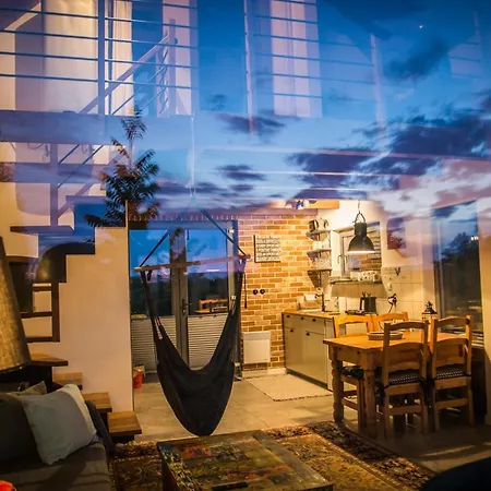 Wiatr W Kominie Dostep Do Jeziora Ublik 度假居